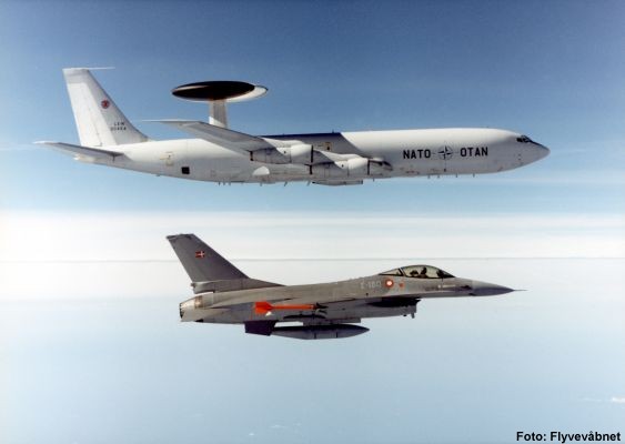f16